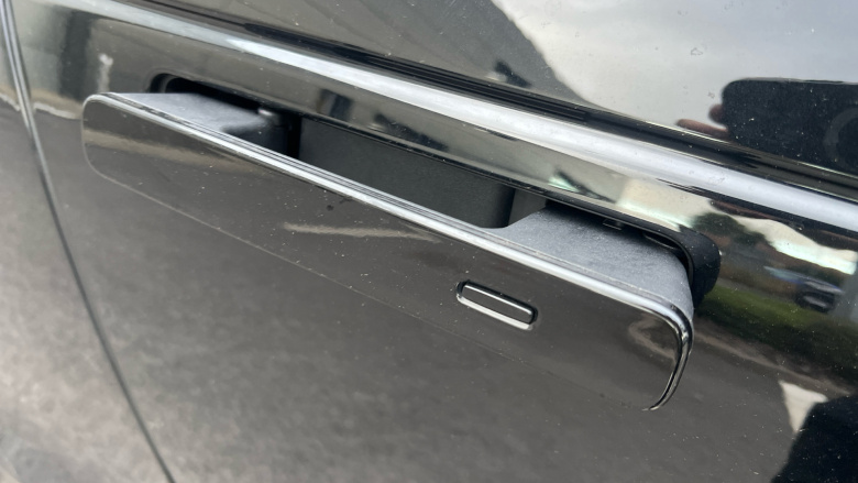 Land Rover Range Rover Velar 2.0 D200 MHEV Dynamic HSE 5dr Auto Diesel Estate